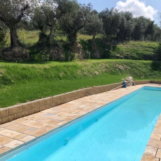 GMG Montagnese Costruzioni - Edilizia e Autotrasporti conto terzi a Firenze e in tutto il nord Italia