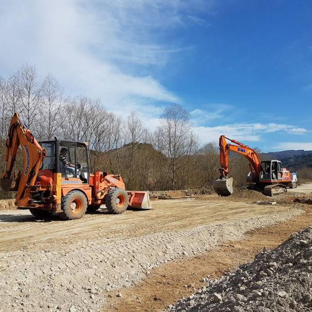 GMG Montagnese Costruzioni - Edilizia e Autotrasporti conto terzi a Firenze e in tutto il nord Italia